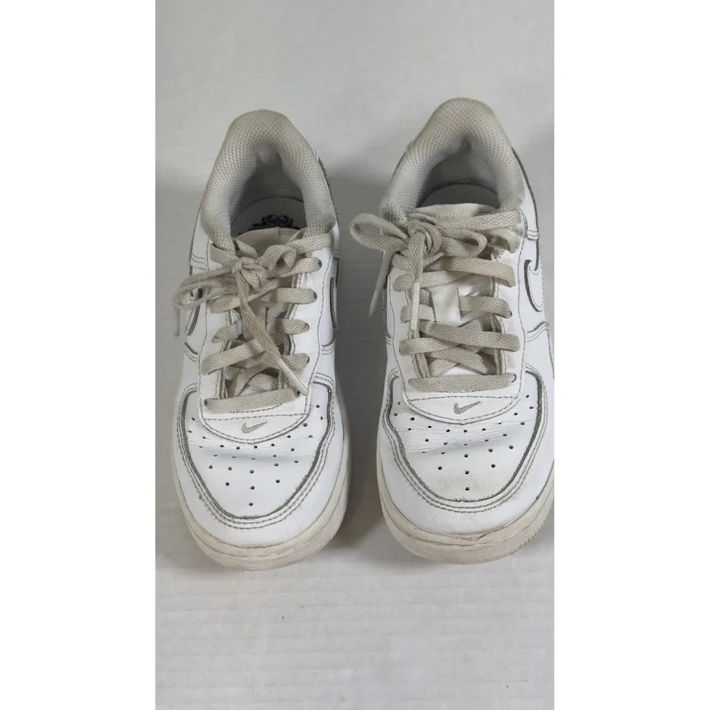 Nike Air Force 1 Low‎ Kids Size 13C White Leather AF1 Classic Retro Basketball
